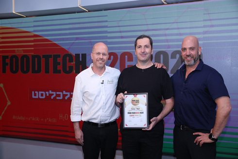 Foodtech 2020 competition winners, Amai's Dr Ilan Samish (left) Prof. Yaakov Nahmias, founder, and president of Future Meat Technologies and NextFerm CEO Boaz Noy. Photo: Orel Cohen   