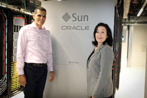 Oracle CEO Safra Catz (right) and Alon Ben Zur, CEO of Bynet Data Communication. Photo: Ezra Levy
